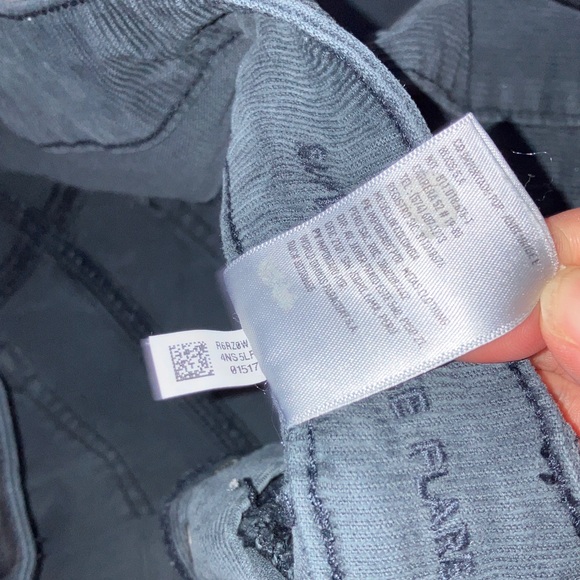 American Eagle Gray high rise button front corduroys flare women’s size 8 - Picture 6 of 7